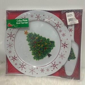 12 inch plastic Christmas cake, plate and server new in box
